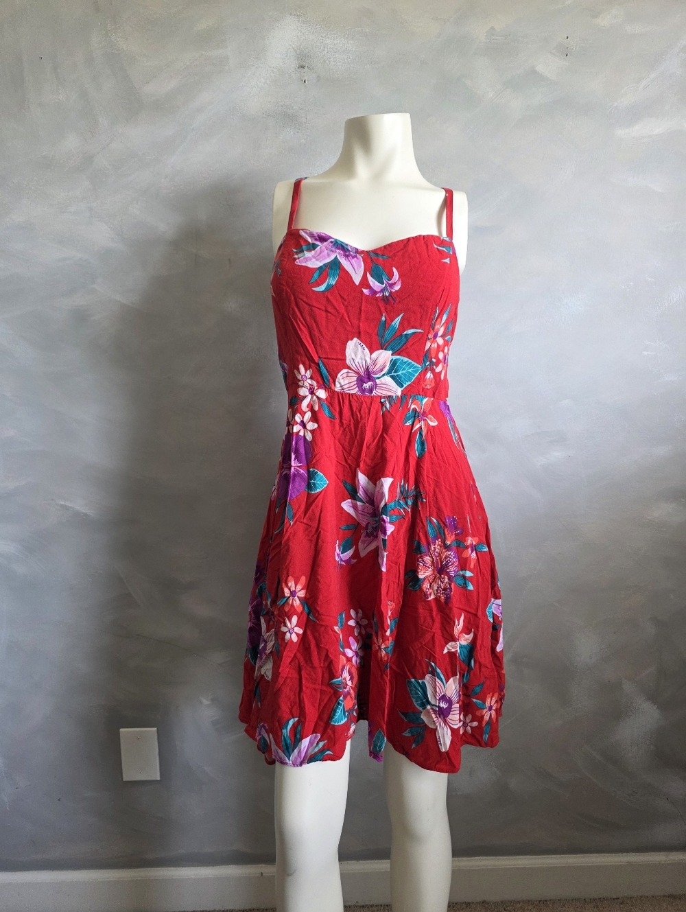 Old Navy Fit & Flare Cami Dress Red Floral Smock Back Sz L